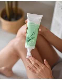 Body Sea Salt With Green Tea 2